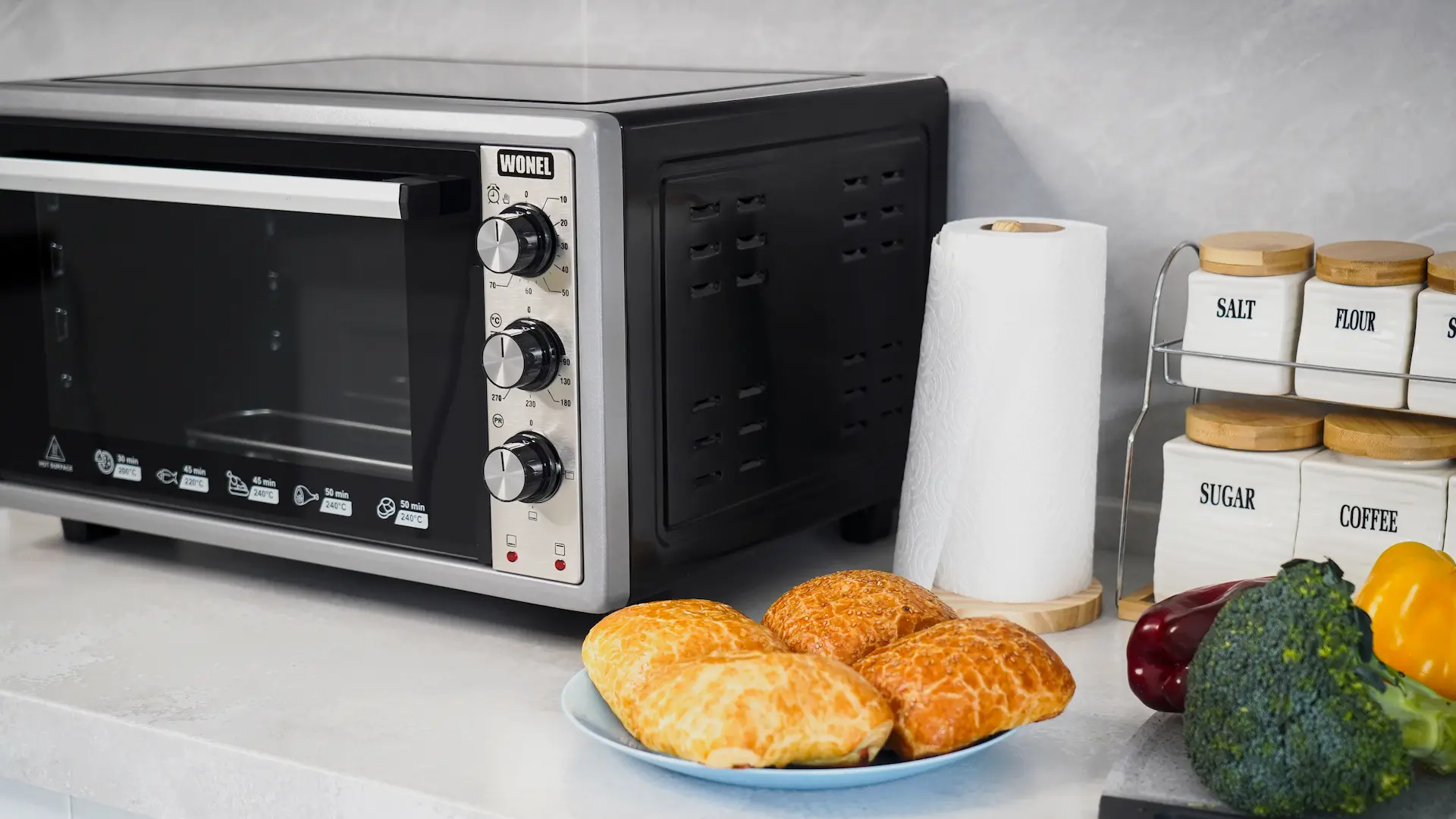 Мини-печь WN3615-200BS - вид при наведении